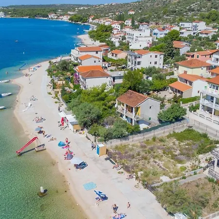 Antonija 公寓 罗戈兹尼察