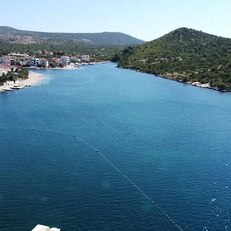 Antonija * Rogoznica (Sibenik-Knin)