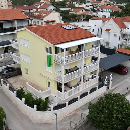 Apartament Antonija