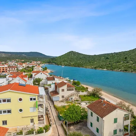 Antonija 아파트 *