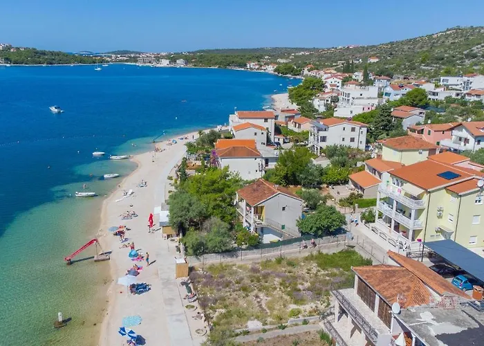 Antonija * Rogoznica (Sibenik-Knin)