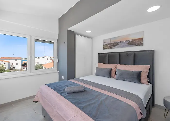 Antonija Daire Rogoznica (Sibenik-Knin)